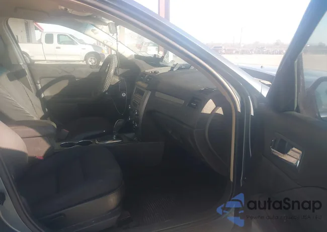 3FAHP0HA3BR141505: 43808311