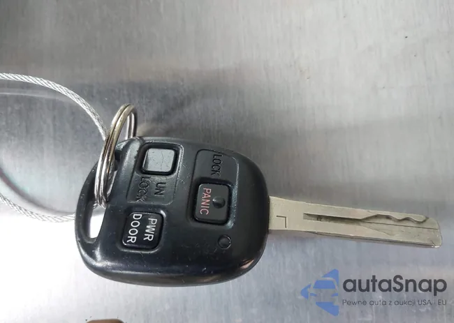 2T2GK31U89C071473: 43808463