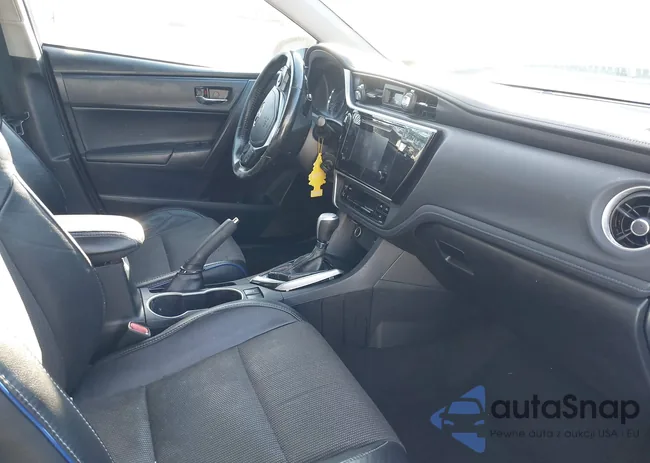 2T1BURHE2HC773331: 43807601