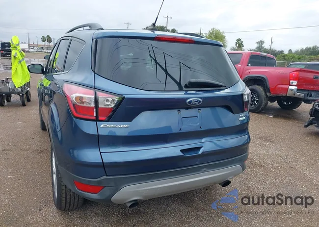 1FMCU0GDXJUC85760: 43807613