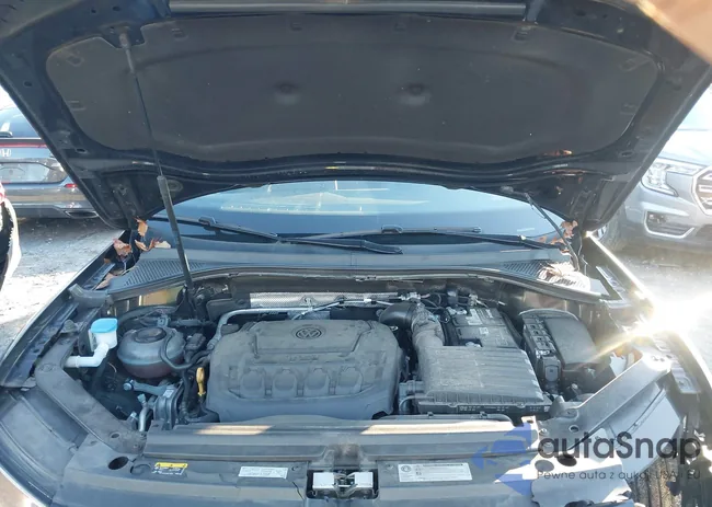 3VV3B7AX1KM072693: 43807762