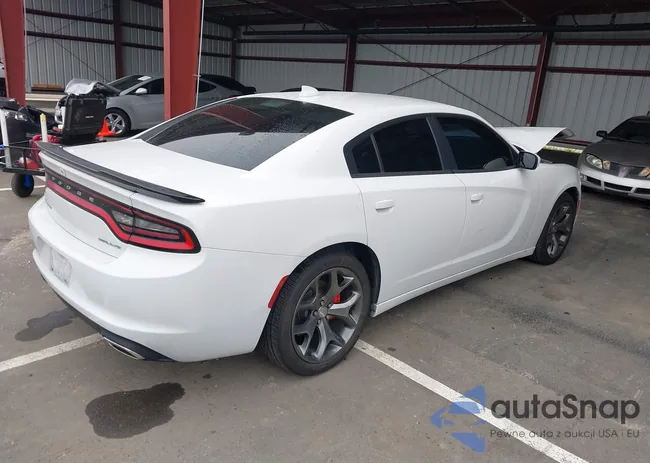 2C3CDXHG5FH918928: 43809013