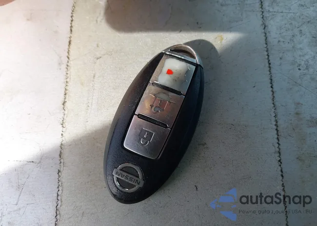 3N1BC13E49L369945: 43809017