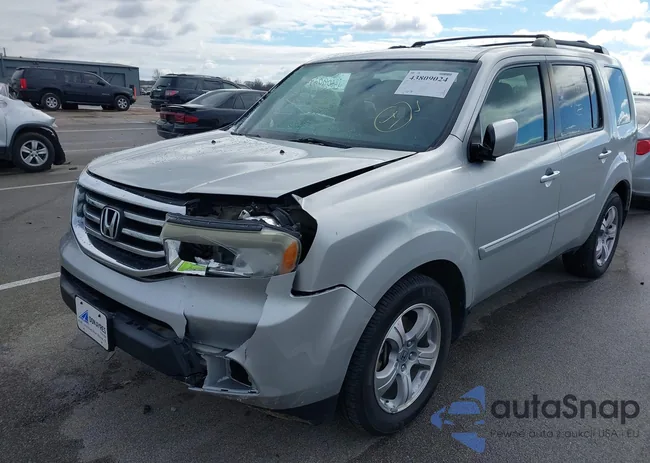 5FNYF4H58DB034817: 43809024