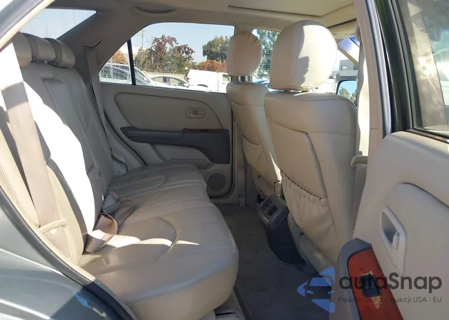 JT6GF10U0Y0070882: 43809034