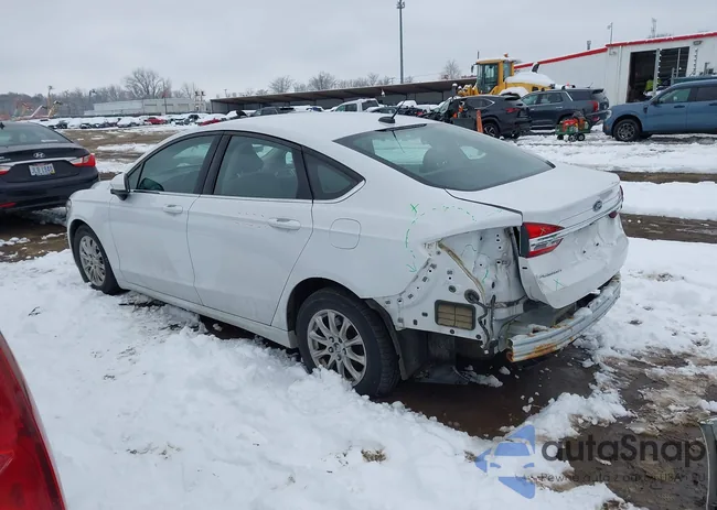 3FA6P0G77HR318708: 43809048