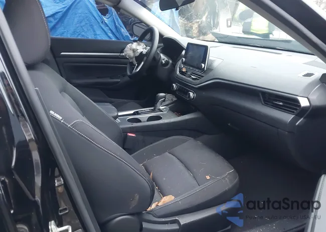 1N4BL4DV8NN344169: 43809113