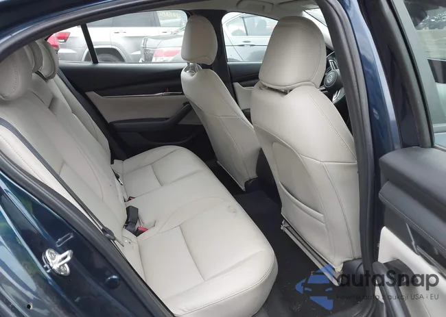 3MZBPBCM2MM207942: 43809154