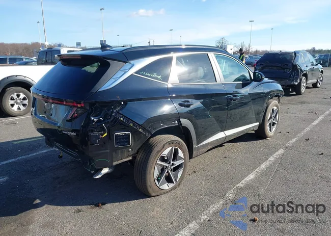 KM8JCDD16SU310232: 43809273