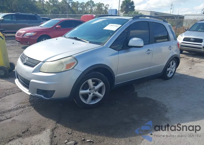 JS2YB413475109660: 43809282