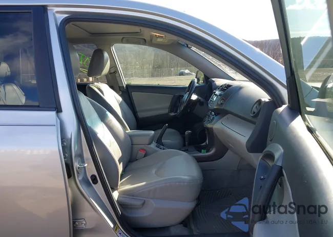 2T3DF4DV0AW061701: 43809298