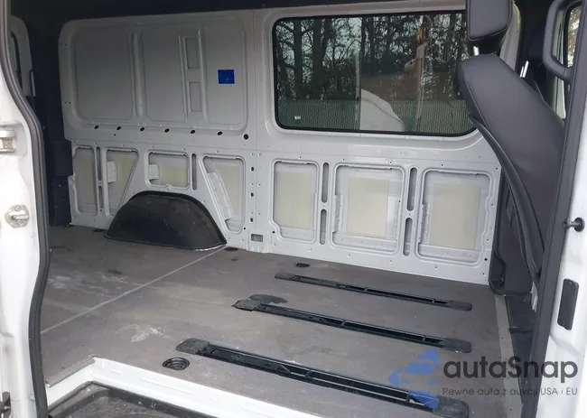 W1W4KBHY7RT175475: 43809348