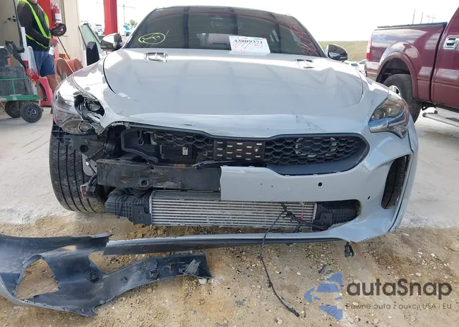 KNAE55LC1K6052244: 43809371