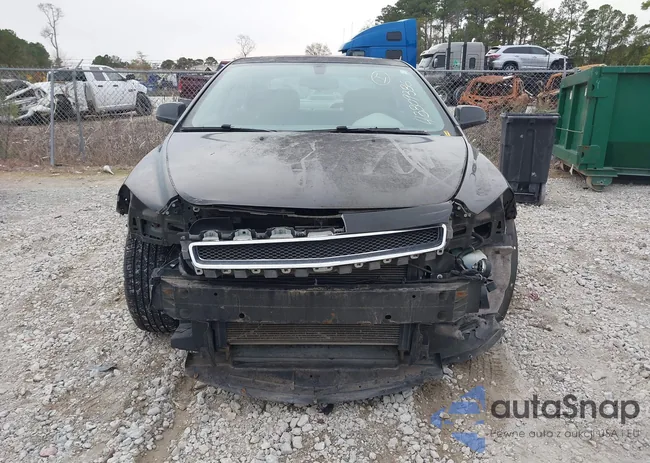 1G1ZC5E07CF341880: 43809386