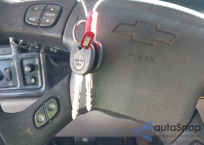 1GNEC16Z74J117445: 43809468