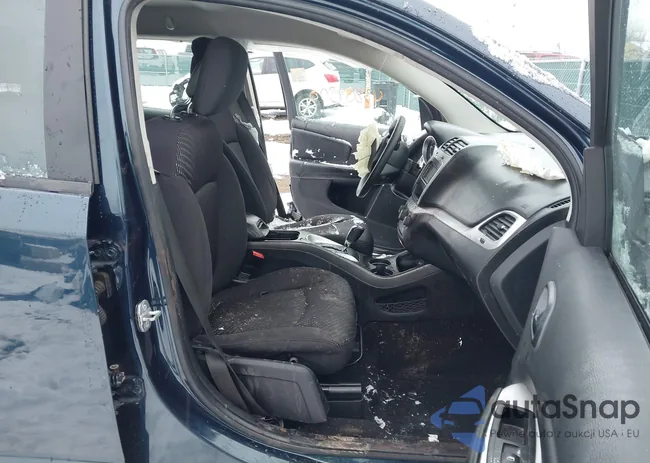 3C4PDCAB4ET277412: 43809500