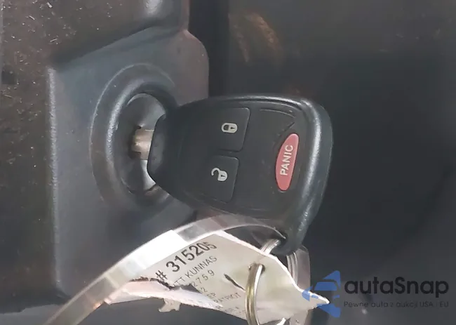 1C4NJRBB0CD592759: 43809505