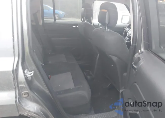 1C4NJRBB0CD592759: 43809505