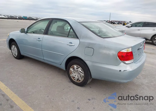 4T1BE32K55U567472: 43808645