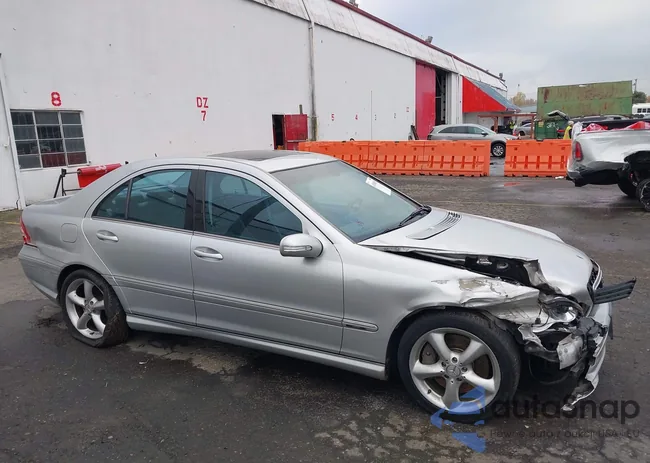 WDBRF40J55F622750: 43808829