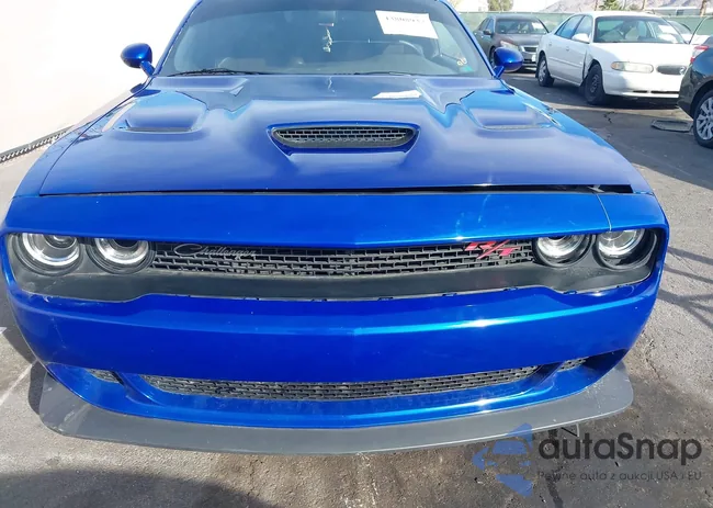 2C3CDZFJ5KH712819: 43808937