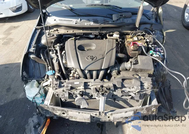 3MYDLBZV9GY102840: 43809980