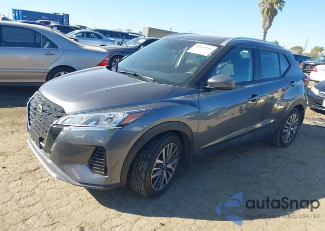 3N1CP5CV5ML492517: 43809996