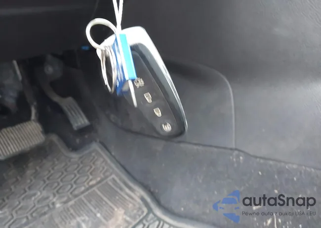 1FADP3N22GL298882: 43810085