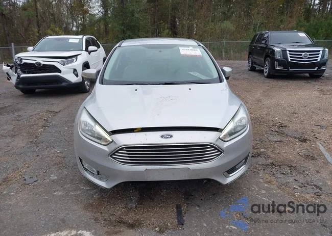 1FADP3N22GL298882: 43810085