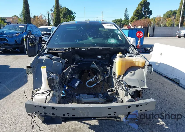 2C3CDXGJ2JH329972: 43810151