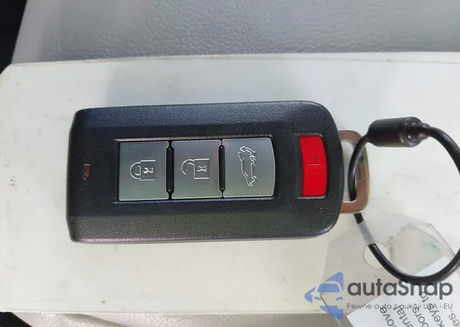 JA4ATWAA5RZ080775: 43810169