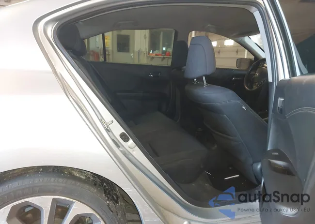 1HGCR2F54FA087133: 43810243