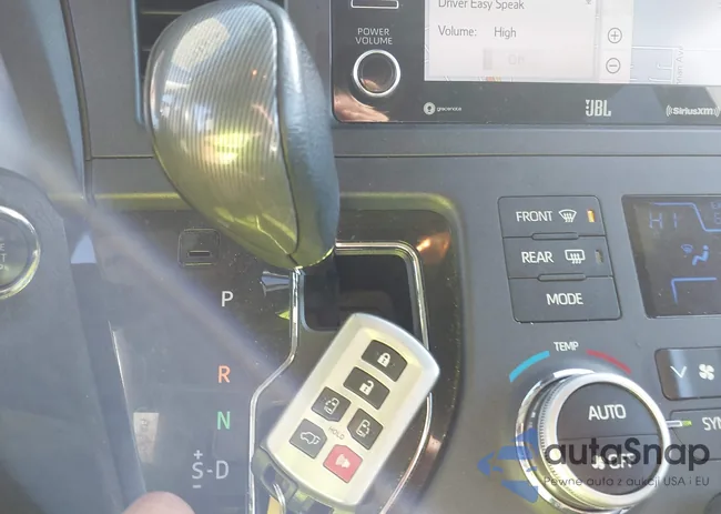 5TDXZ3DC4KS972761: 43810512