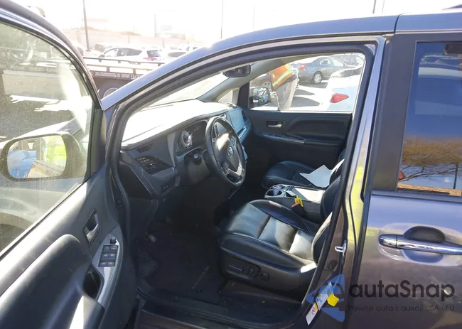 5TDXZ3DC4KS972761: 43810512