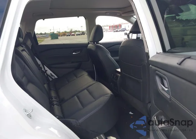 5N1BT3BA6SC676599: 43809609