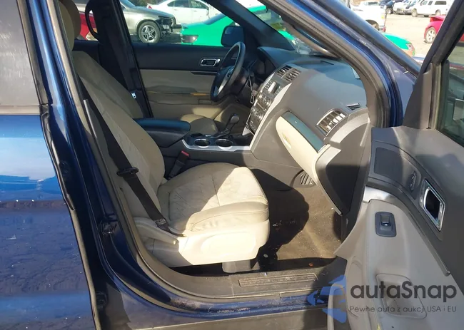 1FMHK7B86CGA42947: 43809700