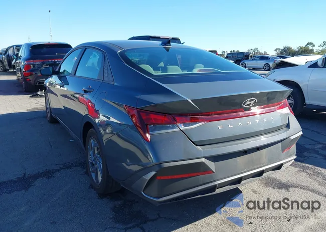 KMHLM4DG1RU730971: 43809702