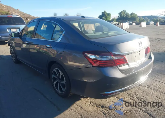 1HGCR2F77GA234841: 43809803