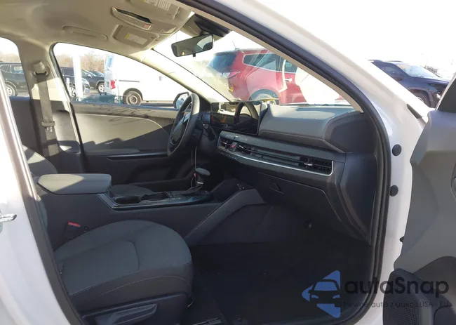 3KPFT4DE8SE172608: 43809809