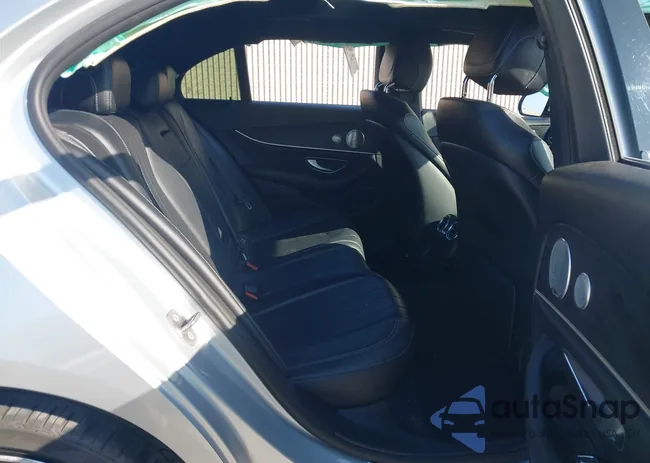 WDDZF4JB7HA018438: 43809810