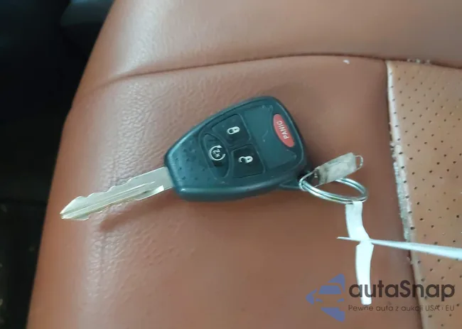 1C4NJDEB3GD762777: 43809884