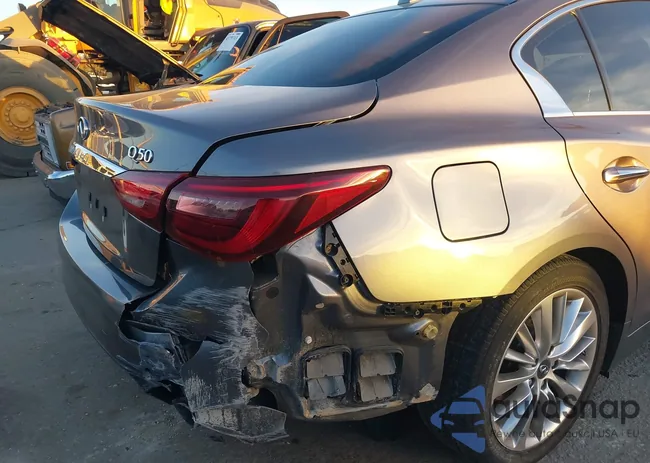 JN1EV7AP9KM519879: 43811098