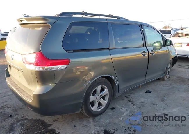 5TDKK3DC9BS145272: 43811111