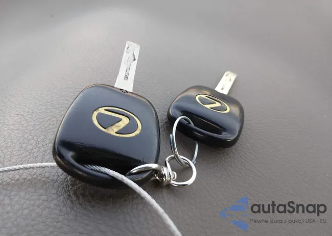 2T2GK31U69C078860: 43811209