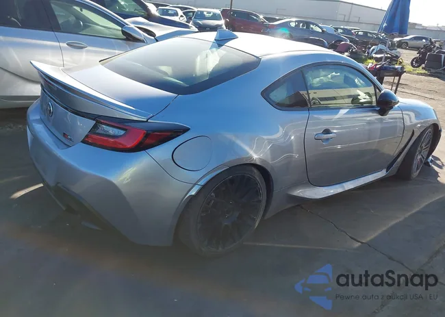 JF1ZNBE19R9753174: 43811292