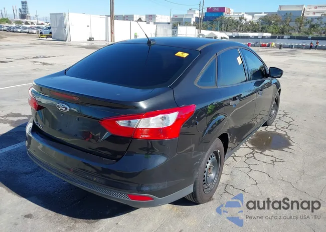 1FAHP3E20CL435782: 43811341