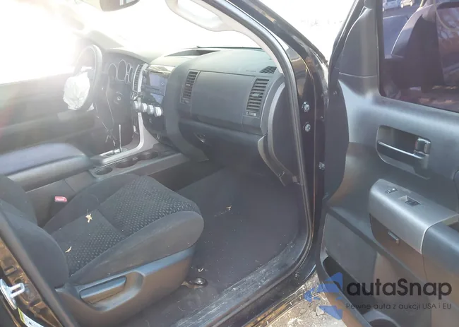 5TFDW5F10CX211644: 43811380