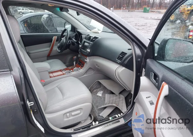 5TDDK3EH4AS025090: 43811404