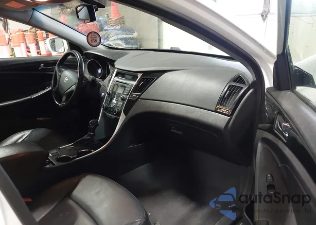 5NPEC4AC1DH699936: 43810590