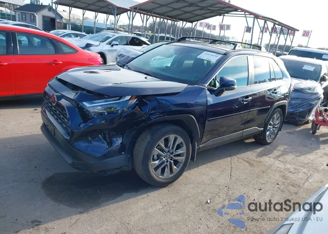 2T3A1RFV6SW501272: 43810656